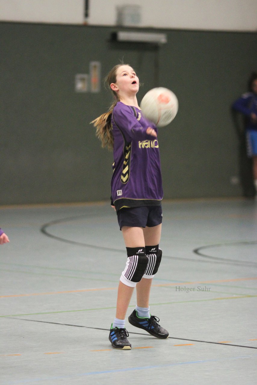 Bild 357 - U16w 6.Tag am 11.02.12